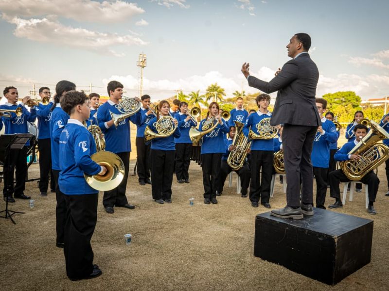 2026 ao som da Fanfarra Alegretti