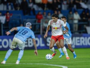 Red Bull Bragantino elimina Sporting Cristal e avança às oitavas da Copa Sul-Americana
