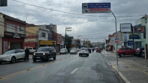 Faixa reversível da Avenida Pires Pimentel passa a funcionar nos dois sentidos em horários de pico