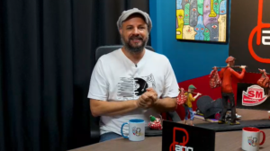Fernando Mucedola apresenta sua trajetória artística no programa “Papo D’Oro Entrevista”