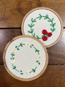 Arte na Garagem promove oficina de bordado livre “Mandala de Flores
