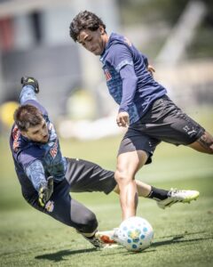 Bragantino enfrenta o Palmeiras em Barueri pela 32ª rodada do Brasileirão